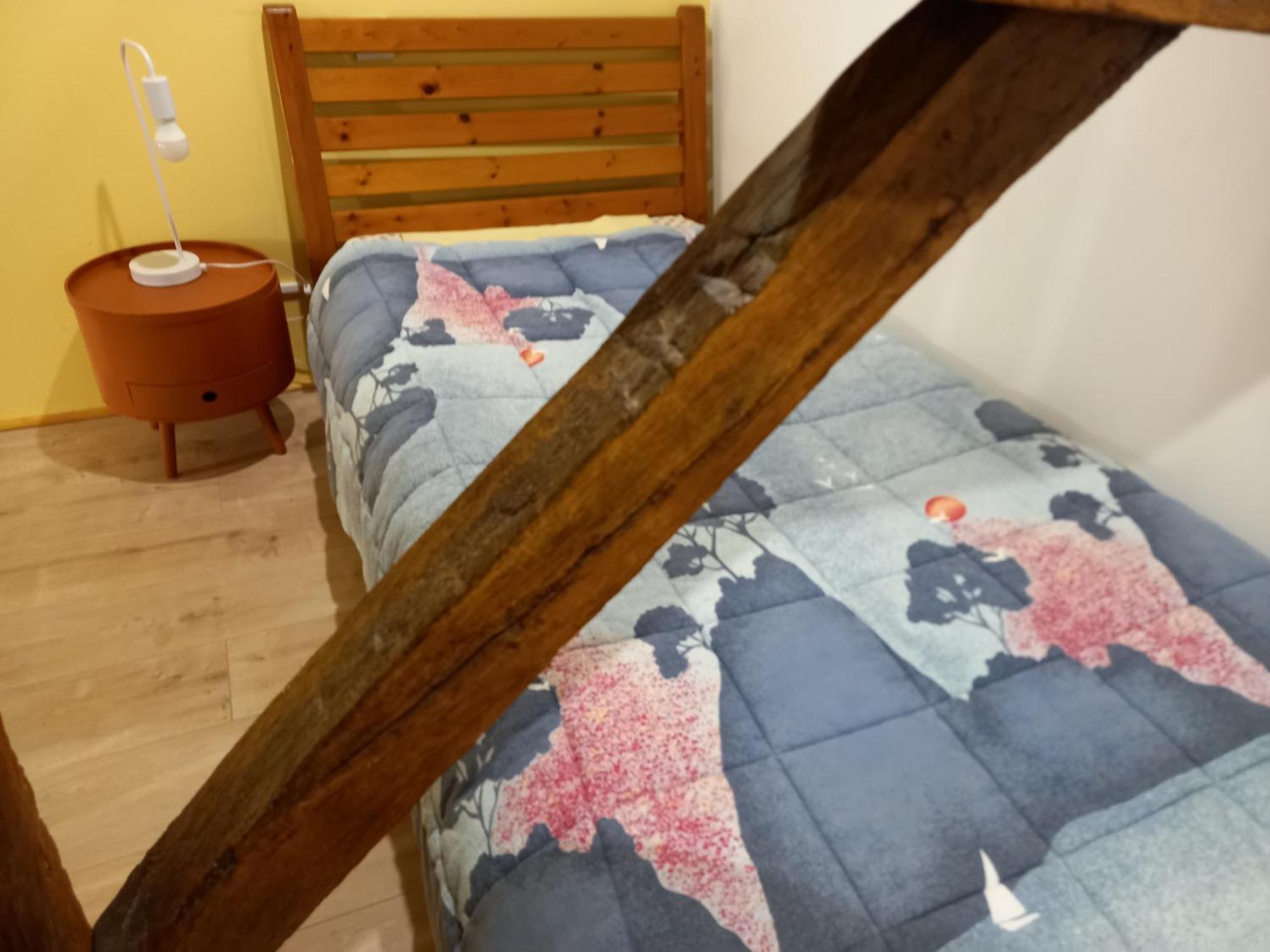 Apartament Le Calme A La Campagne Besson Pokój zdjęcie